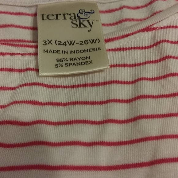 Shirt - Picture 2 of 2